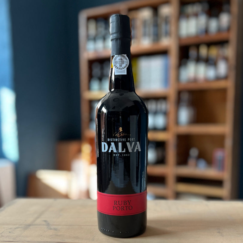 Ruby Port, Dalva