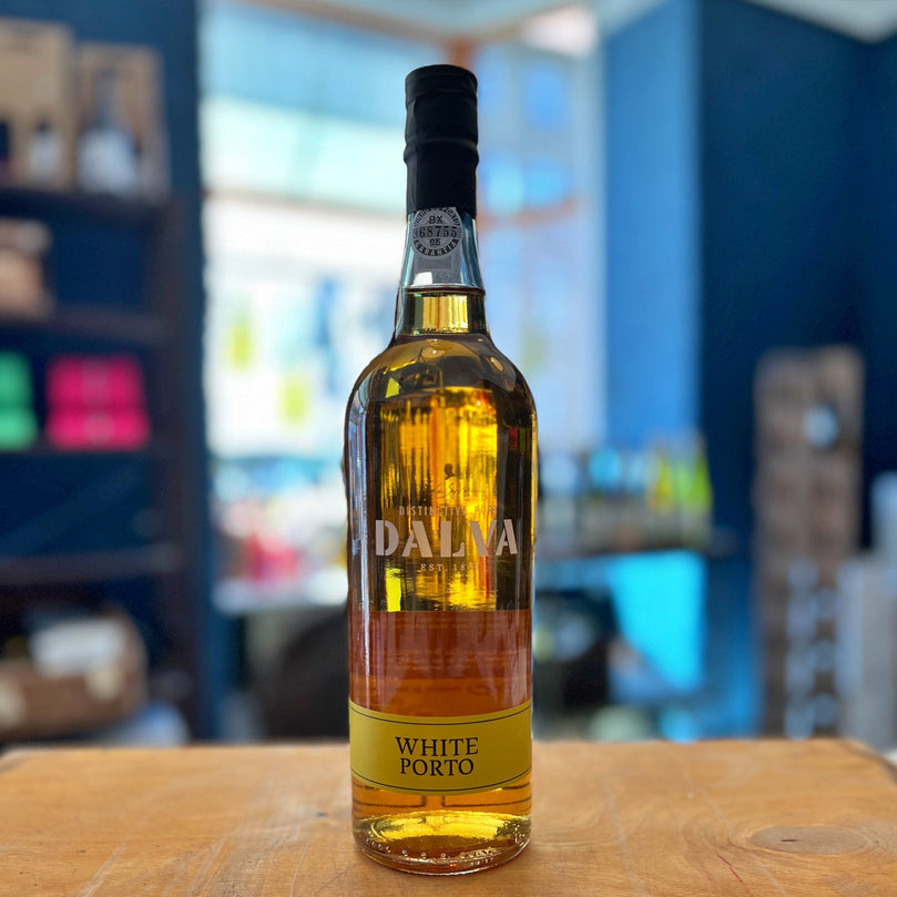 White Port, Dalva